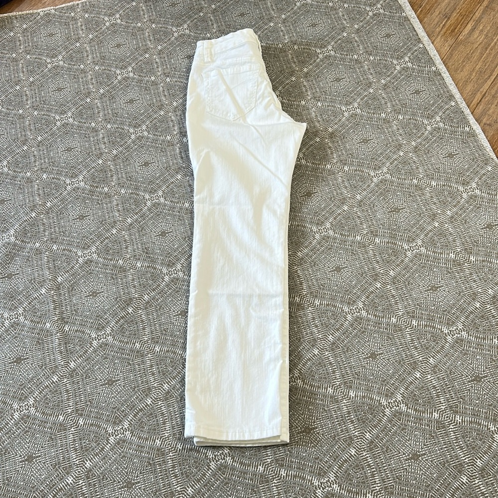 Bandolino Mandie White Jeans - Picture 6 of 10